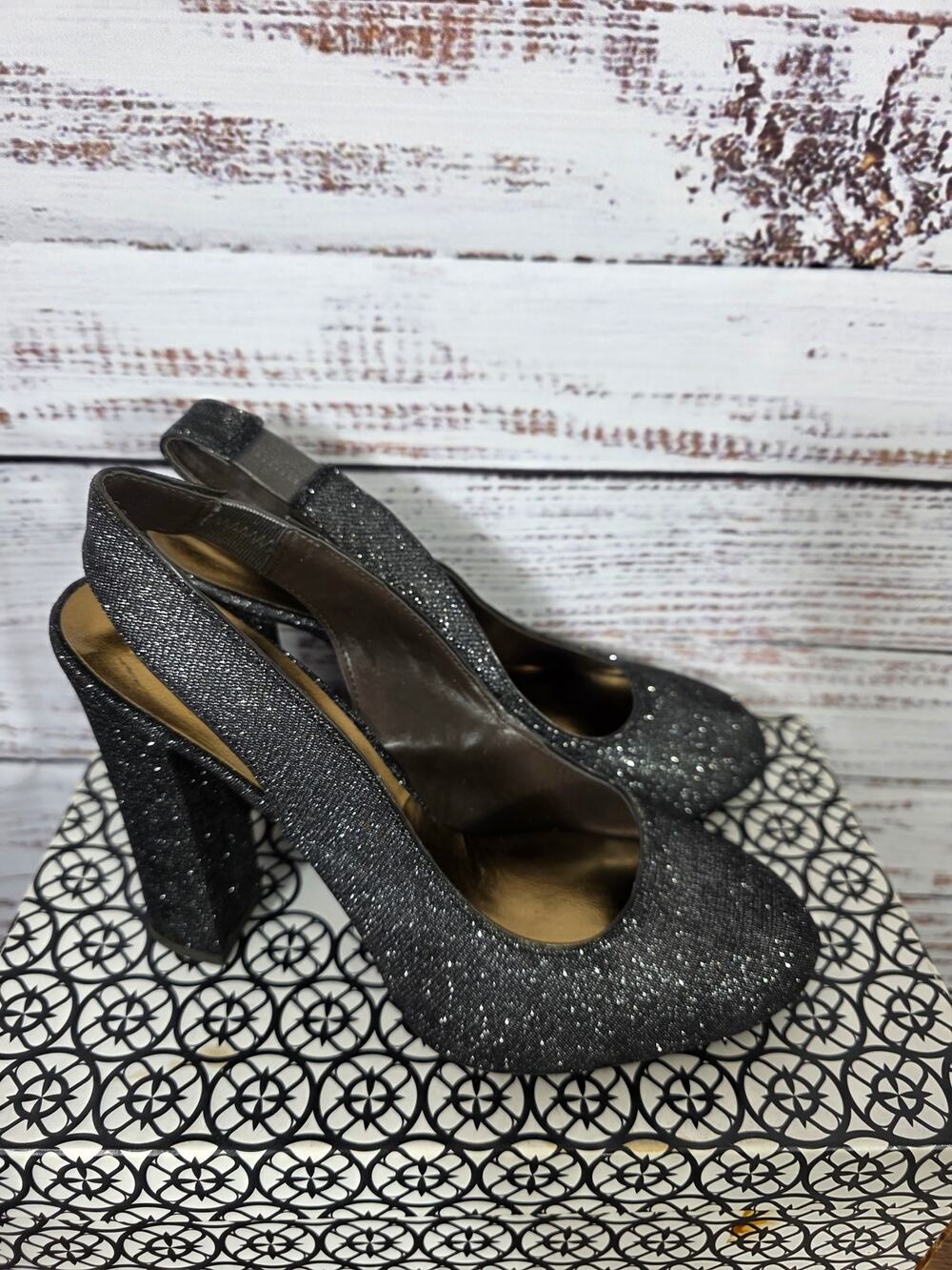 VTG Nicole Miller Heels Silver Glitter women's size 9